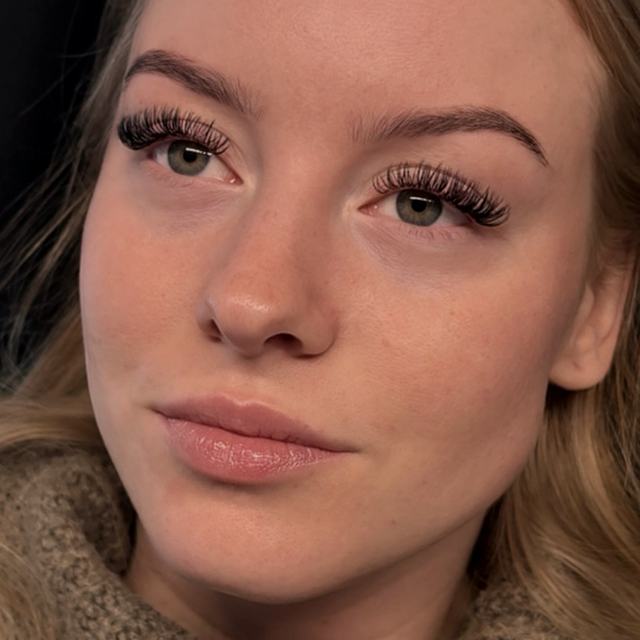 Ergebnis Wimpernverlängerung